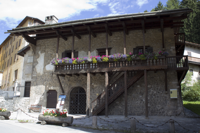 2011-08-16_13-32-05 cadore.jpg - Pieve di Cadore - das Geburtshaus Tizians